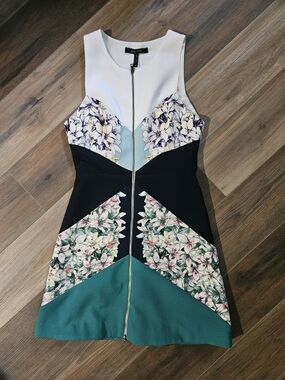 BCBGMaxAzria White, Navy & Teal Floral Panel Mini Dress